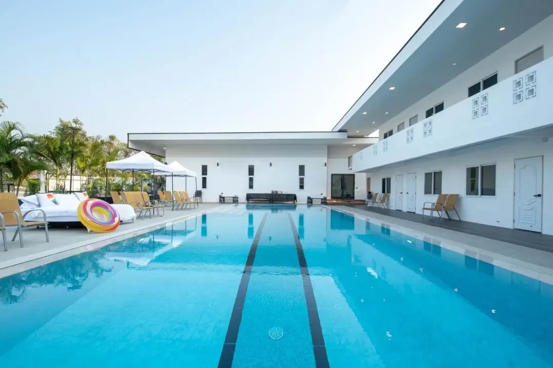 All Seasons Pool villas Jomtien พูลวิลล่า 20 คน