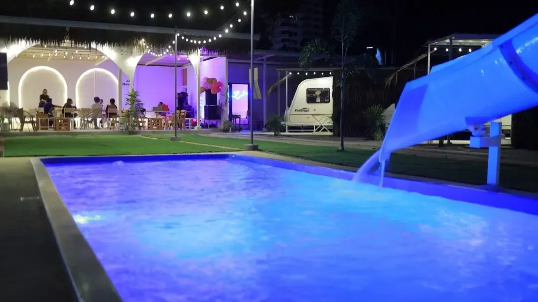 Beach House Pool Villa