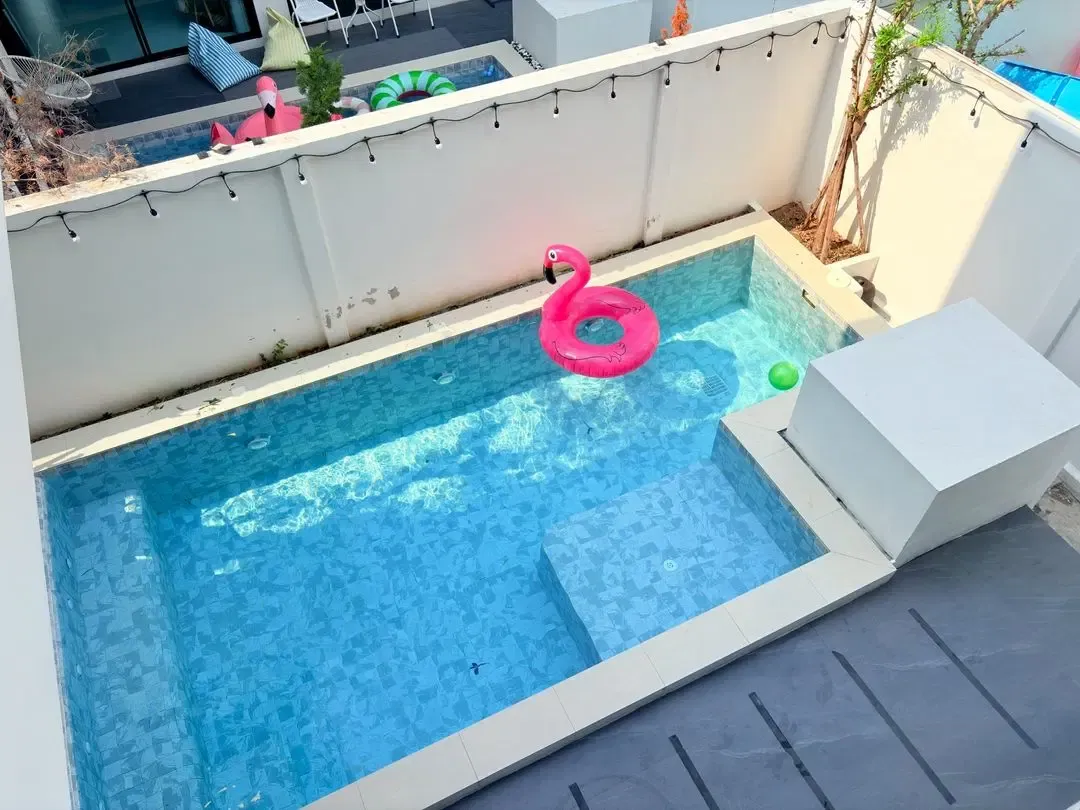 Hidden Space Pool villa 1 พูลวิลล่าบางแสน