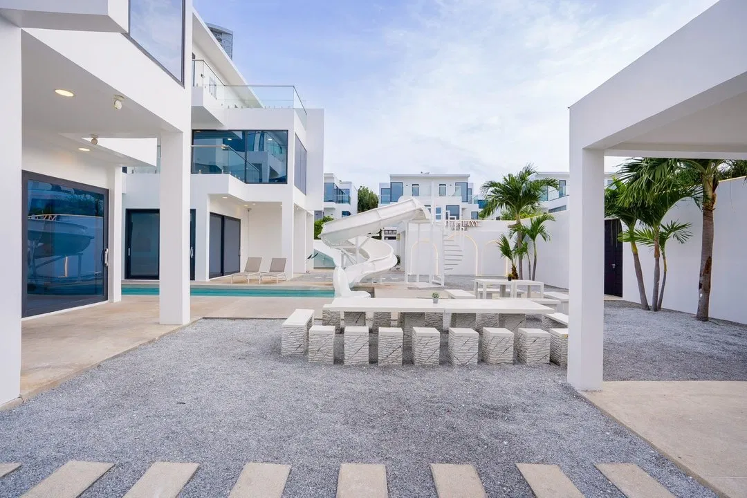 MY GALAXY Pool Villa