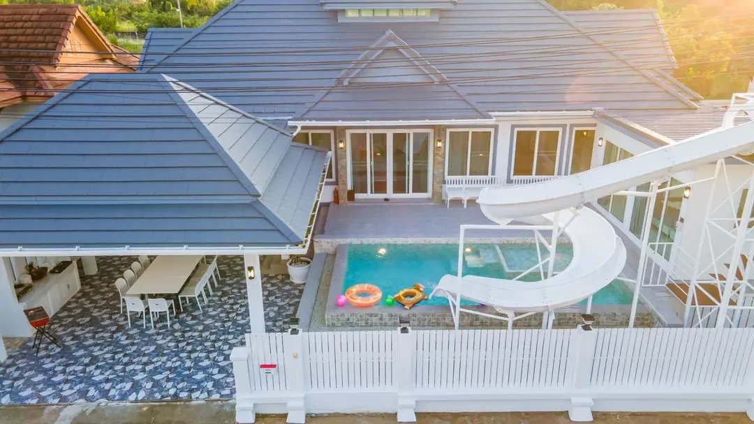 Ying's Pool villa พูลวิลล่าปิดเทอมพาลูกเที่ยว